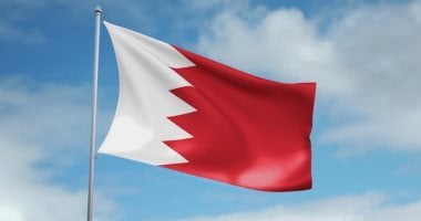 البحرين تطلق صافرات الإنذار وتدعو السكان إلى التوجه لأماكن آمنة