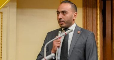 محمد تيسير مطر ينجح فى إعادة طلاب مدرسة الفيروز إلى مجمع المدارس بالفترة الصباحية