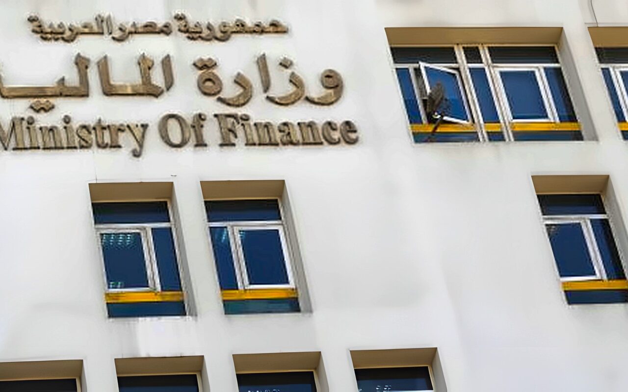 11 شرطا بالقانون للعمل كمخلص جمركى.. تعرف عليها