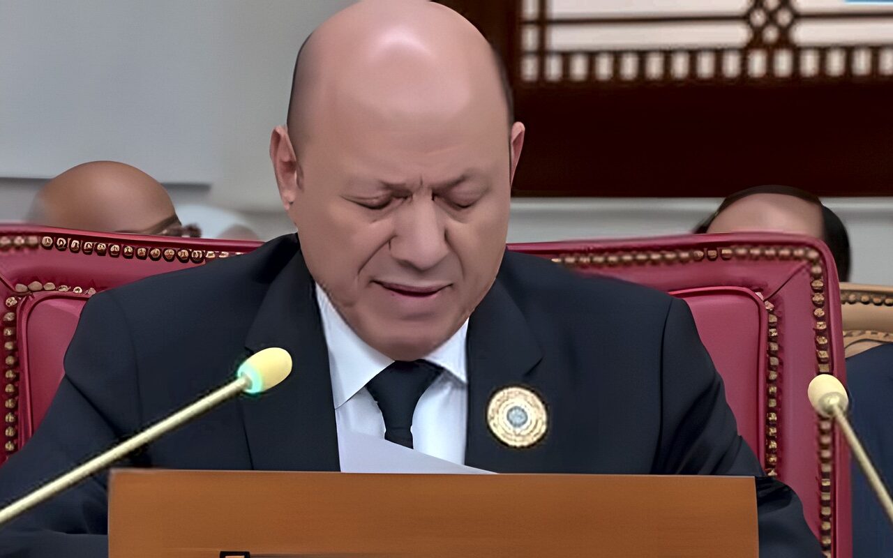 رئيس”القيادة اليمنى”يهنئ الرئيس السيسى بذكرى انتصارات أكتوبر: نعتز بالملحمة التاريخية