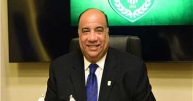 محمد مصيلحى يساند الإسماعيلى بـ100 ألف جنيه فى أزمته الراهنة