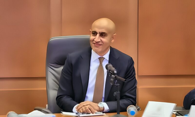 وزارة التعليم تعلن الفئات المستهدفة باستلام التابلت بالمدارس الفنية والعام