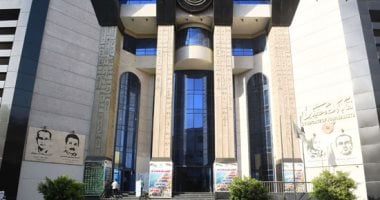 الصحفيين: وضع ضوابط مع العاملين بالصحافة والإعلام لمواجهة منتحلى الصفة