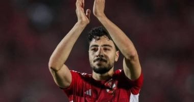 الأهلي يستفسر من أكرم توفيق عن عرض بيراميدز قبل الرحيل عن الشمال القطري