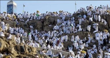 لحماية ضيوف الرحمن..بعثة الحج تطلق نداءً للحجاج بعرفات لمواجهة شمس الظهيرة