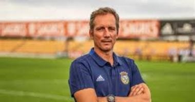الهلال يخطف ألكسندر سانتوس من الزمالك لقيادة الفريق فى الموسم الجديد