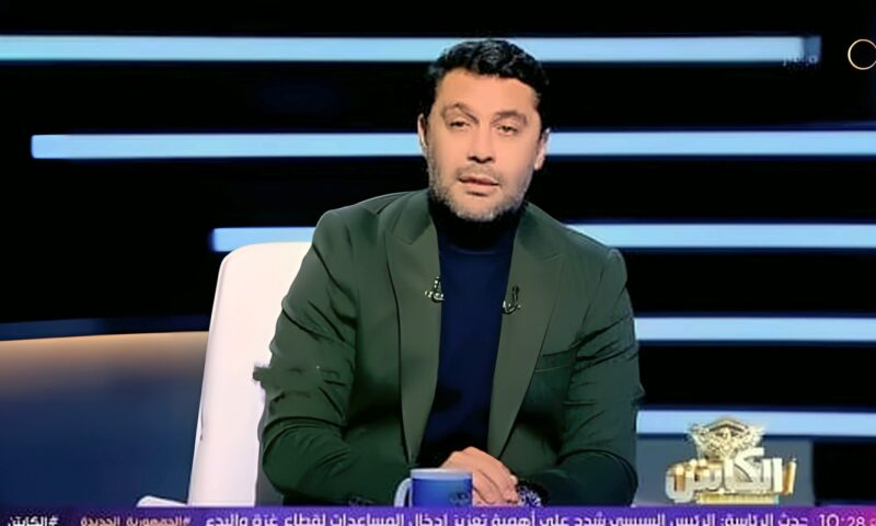 أحمد حسن: محمد صلاح ركيزة معنوية للفراعنة.. وكان عليه البقاء في المعسكر
