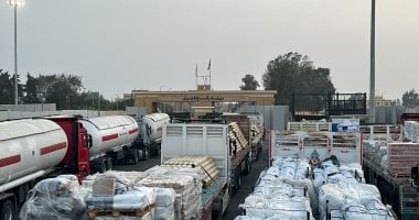 قافلة المساعدات “زاد العزة” الـ202 تدخل إلى الفلسطينيين بقطاع غزة