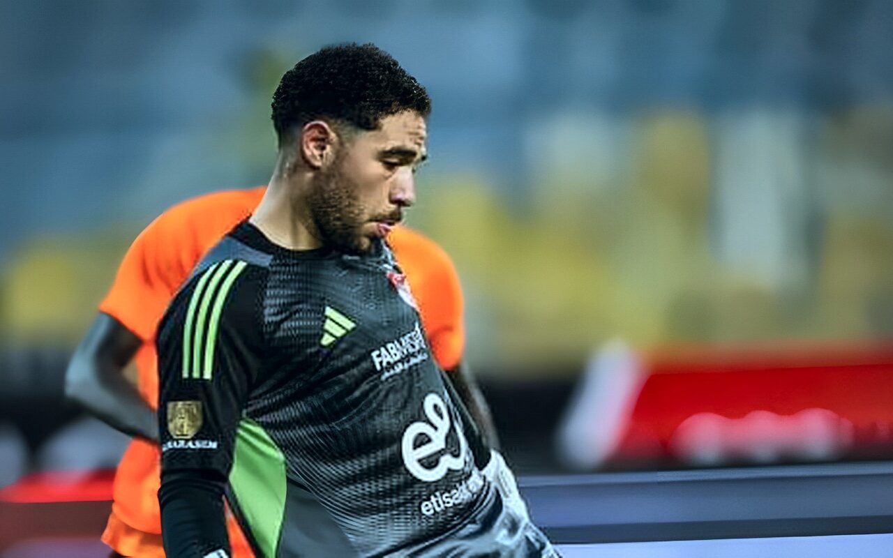عموتة يحدد حراس الأهلي أمام بترول أسيوط والزمالك وكيتارا.. اعرف الأسماء