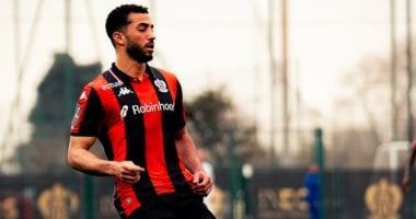 هل يُفاجئ الأهلي الجميع ويضم محمد عبد المنعم قبل إغلاق باب القيد الليلة؟