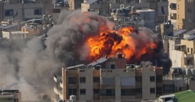 التلفزيون الإيرانى: ضربات أمريكية تستهدف جزيرة قشم وبندر عباس