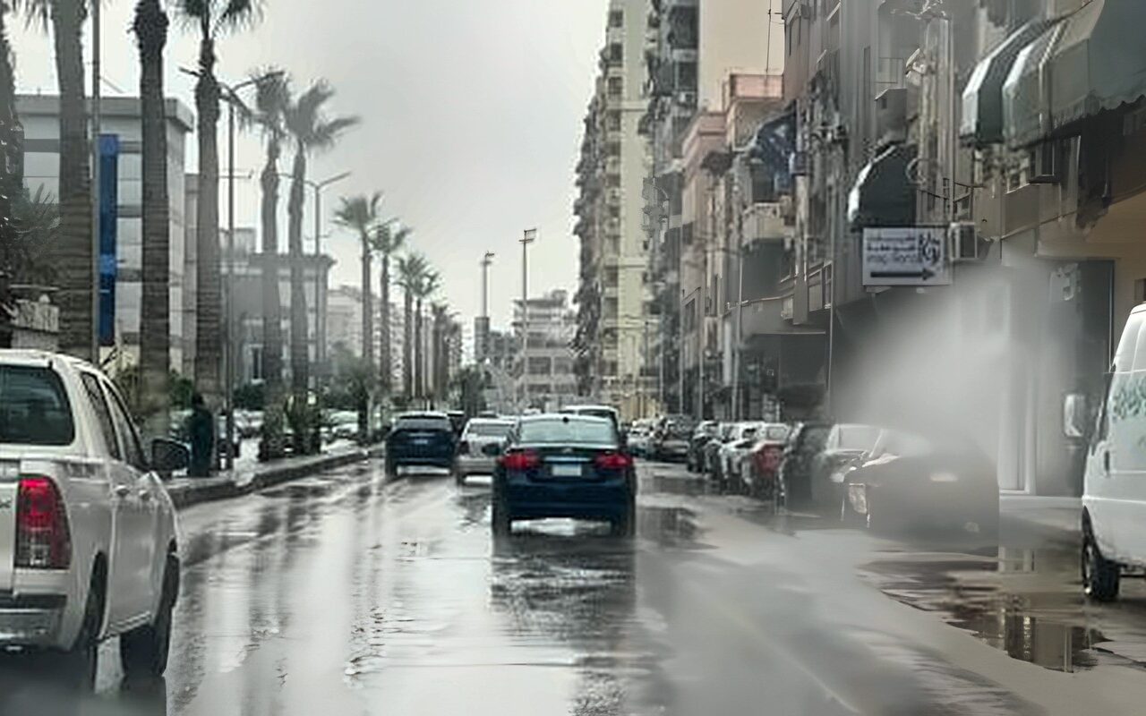 غزيرة ورعدية.. تحذير عاجل من الأرصاد لهذه المحافظات بسبب الأمطار