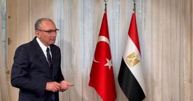 من الكشرى إلى أم على.. سفير تركيا يتحدث عن عشقه للمطبخ المصري.. فيديو