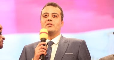 محمد السيد الشاذلي: واقعه فتاة النقل الذكى جرس إنذار لإنهاء انتحال صفه صحفي