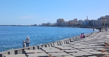 الطقس غدا.. أجواء حارة وارتفاع بالرطوبة والعظمى بالقاهرة 34 درجة
