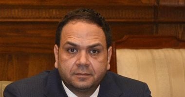 صناعة الشيوخ: مصر تمتلك كل مقومات تحويلها لمركز إقليمى لصناعة وتصدير الدواء