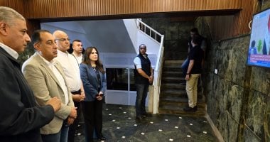 رئيس الوزراء يتفقد مركز تحكم غرب التابع لشركة الإسكندرية لتوزيع الكهرباء