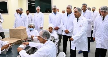 رئيس الوزراء يتفقد مصنع جلوبال أدفانسد للأدوية