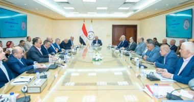 وزير الإنتاج الحربى: تطبيق الحوكمة ومتابعة مؤشرات الأداء لتحقيق مستهدفات الإنتاج
