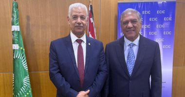 عفت السادات يبحث مع وزير التجارة التونسي تعزيز التعاون الاقتصادى بين البلدين