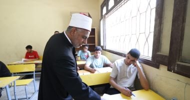 أخبار × 24 ساعة.. إعادة توزيع درجات نقطتين بامتحاني النحو والفيزياء للثانوية الأزهرية