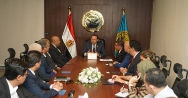 “الاعتماد والرقابة الصحية” و”المصرية للاتصالات” تبحثان تعزيز التعاون