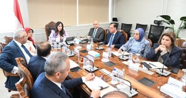 وزيرة الإسكان تتابع آخر مستجدات مشروع “حدائق تلال الفسطاط”