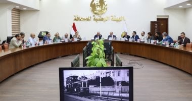 الشوربجي يعتمد الهوية البصرية الجديدة لسوشيال ميديا “روز اليوسف”