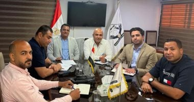 تنسيقية شباب الأحزاب والسياسيين تعقد ورشة عمل حول استخدام الهيدروجين الأخضر