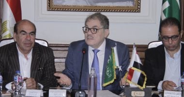رئيس الوفد خلال لقائه بقيادات البحيرة والغربية: لن نسمح بفراغ تنظيمى بالحزب