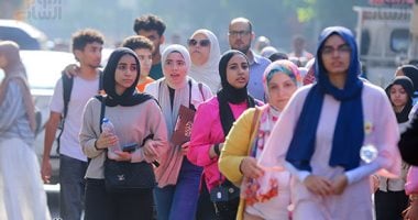ولادة طالبة بلجنة مدرسة جمال عبد الناصر الثانوية ونقلها إلى المستشفى