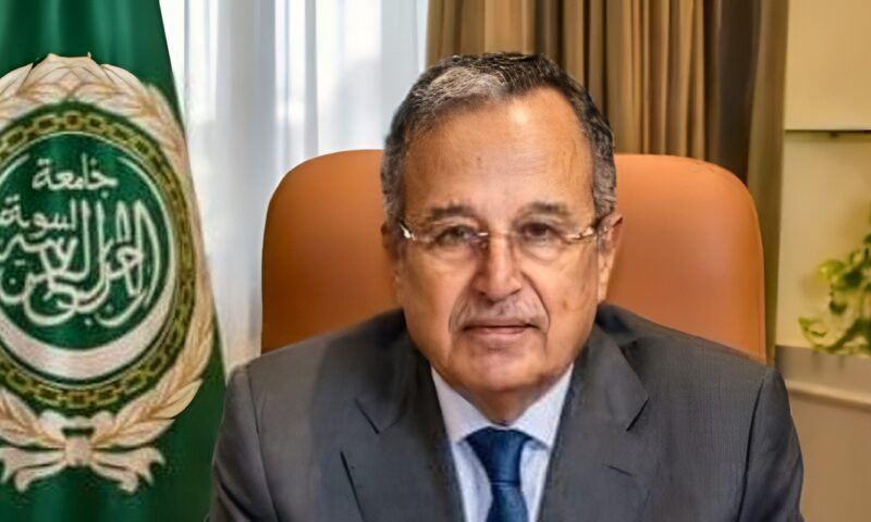 نبيل فهمى: خطة ممنهجة لإعادة تشكيل الشرق الأوسط وتفريغ المنطقة من هويتها