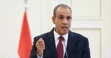 وزير الخارجية لرئيس وزراء لبنان: موقفنا ثابت فى دعم بيروت رغم التحديات