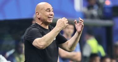 حسام حسن يستقر على أسماء 10 محترفين لمعسكر المنتخب فى سبتمبر