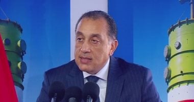 رئيس الوزراء يسلم جوائز العمرة المجانية من صندوق تحيا مصر