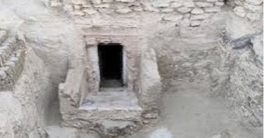 “لوفيجارو” تبرز اكتشاف مقبرة عمرها 3000 عام فى الأقصر جنوب مصر
