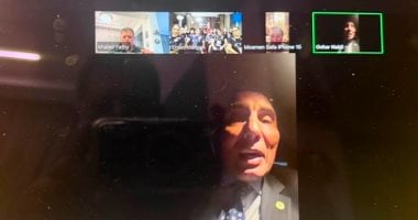 وزير الشباب والرياضة يجتمع عبر «زووم» ببعثة ناشئات اليد في رومانيا
