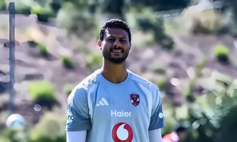 جلسات تحفيزية في الأهلي بقيادة محمد الشناوى قبل قمة الزمالك