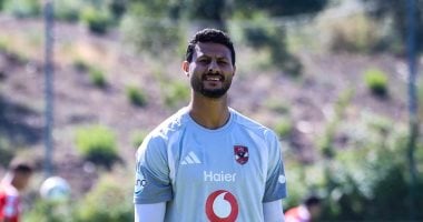 طبيب الأهلى يعلن تفاصيل إصابة الشناوى وطاهر