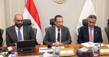 الاتصالات والتموين تبحثان التوسع في خدمات كارت الخدمات الحكومية الموحد