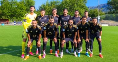 التعادل السلبي يحسم الشوط الأول بين الأهلي وبادالونا الإسباني