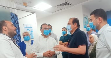 وزير الصحة يكلف نائبه بزيارة مصابي حادث الإسماعيلية والاطمئنان على حالتهم