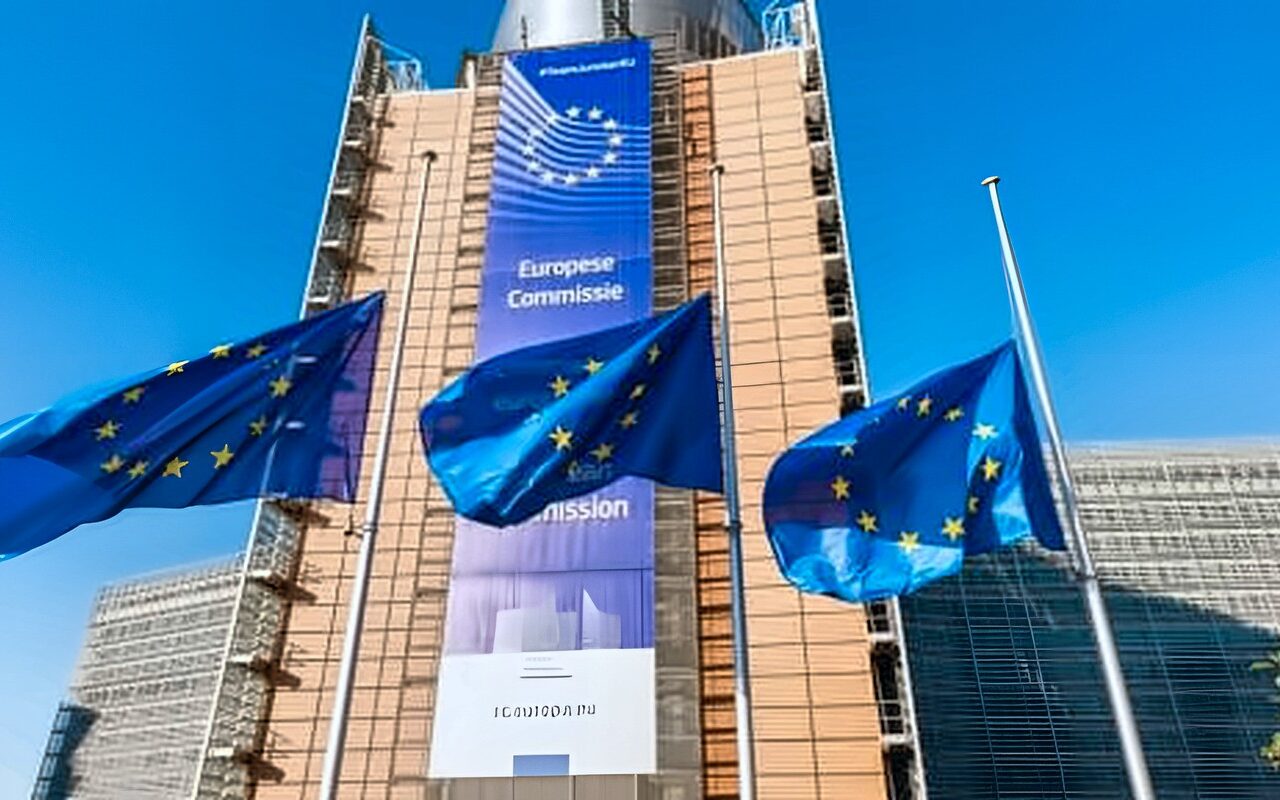 المفوضية الأوروبية تستنكر العقوبات الأمريكية وتتمسك بدعم الجنائية الدولية