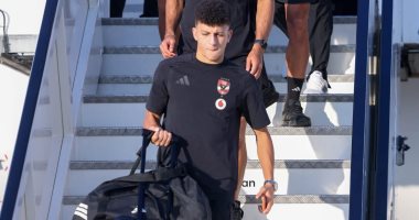 مشاهد من وصول الأهلي بعد معسكر إسبانيا ومواجهة برشلونة.. صور