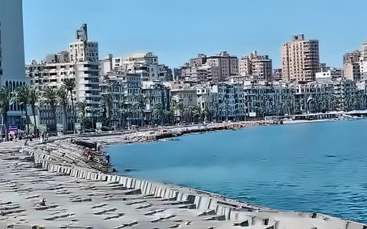 رعدية ومتفاوتة الشدة.. الأرصاد تكشف خرائط الأمطار وأكثر المناطق تأثرا