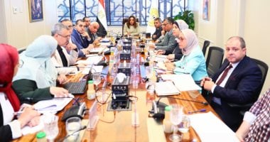 منال عوض: تنفيذ مشروعات بيئية للحد من التلوث ومواجهة آثار التغيرات المناخية