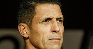 الحسين عموتة يمنح البدلاء وشباب الأهلي فرصة المشاركة فى كأس عاصمة مصر