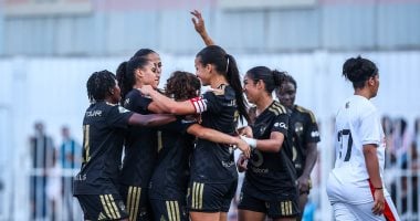 شاهد فرحة لاعبات الأهلى بعد تحقيق أكبر فوز على الزمالك فى قمة الكرة النسائية