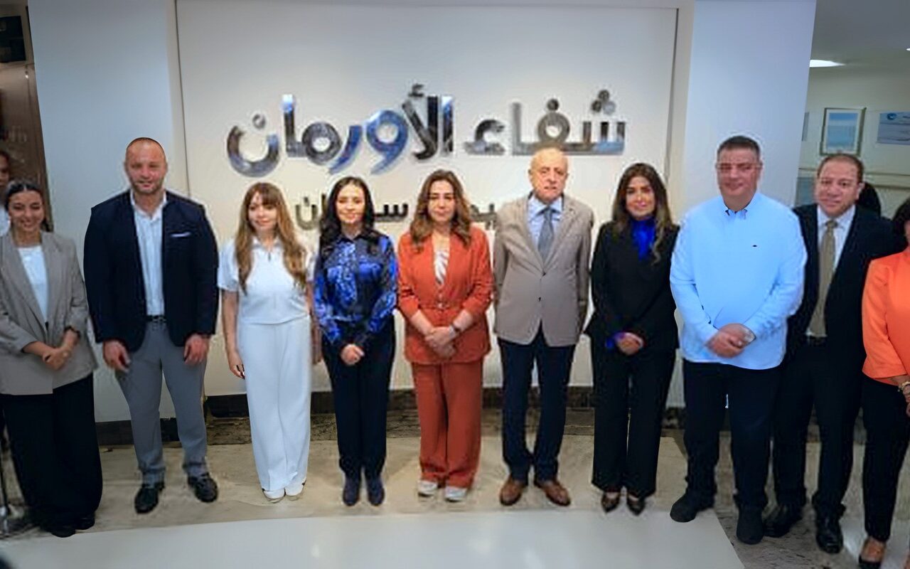 وزيرتا التنمية المحلية والتضامن الاجتماعي تفتتحان وحدة جهاز السيكلوترون بالأقصر
