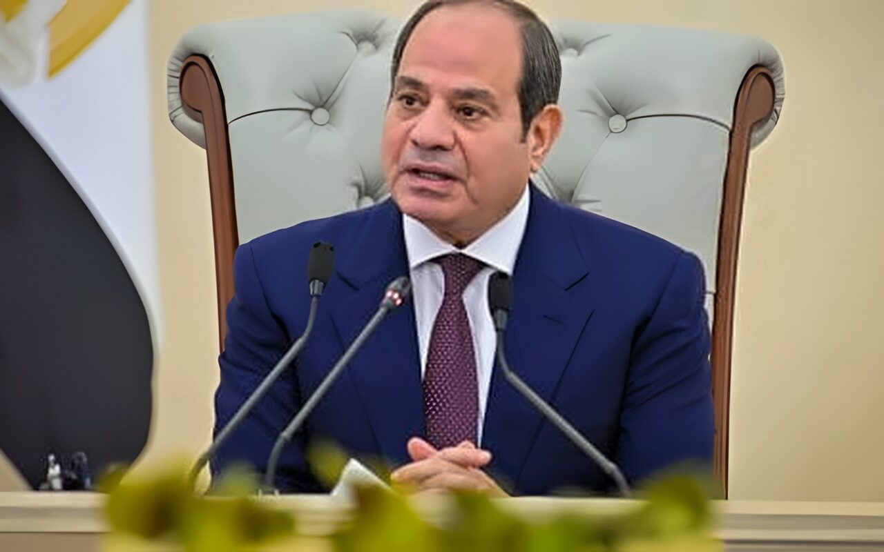 رئيس هيئة العمليات للقوات المسلحة يستعرض ملامح السياسة التجنيدية المستقبلية